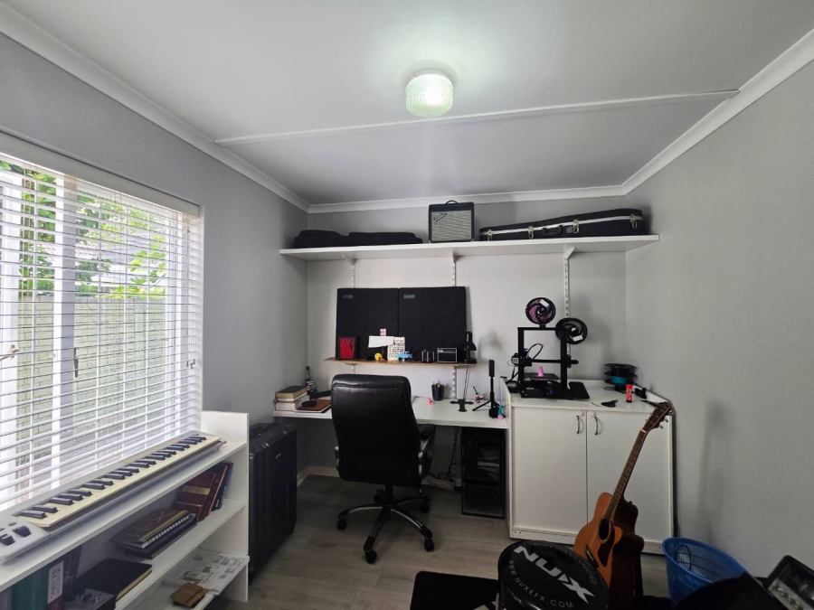 4 Bedroom Property for Sale in George East Western Cape